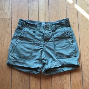 Fatigue shorts perfectly worn in